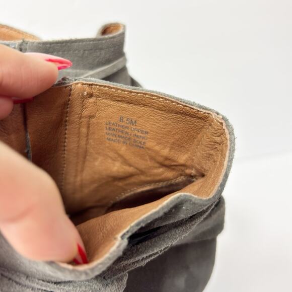 GIANNI BINI GRAY TASSEL HEELED WOMEN ZIP UP BOOTS SIZE 8.5 - Picture 3 of 7